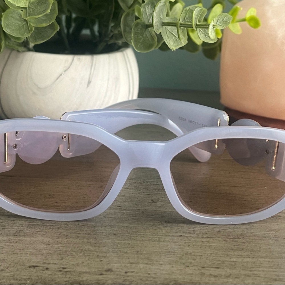 Stylish Lavender Sunglasses